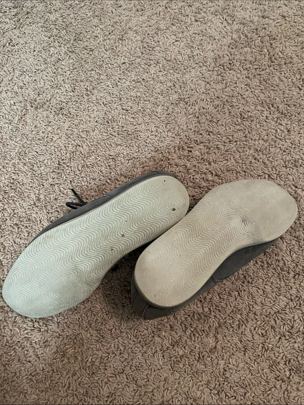 Marc Anthony Men's Gray Suede Lace-Up Oxfords size 8 medium